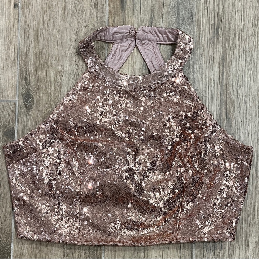 House of Indy’s Rose Gold Sequin Halter Crop Top